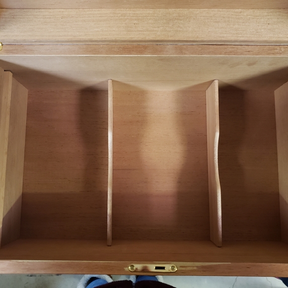 Humidor - Picture 4 of 6